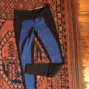 Lululemon two toned wunder unders